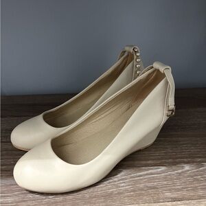 Elegant Cream Wedge Shoes